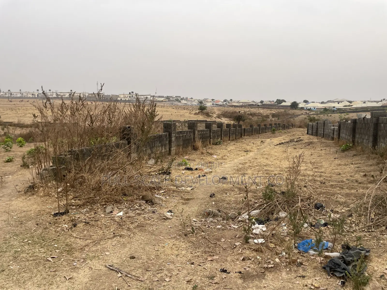 1000sqm Bare Land