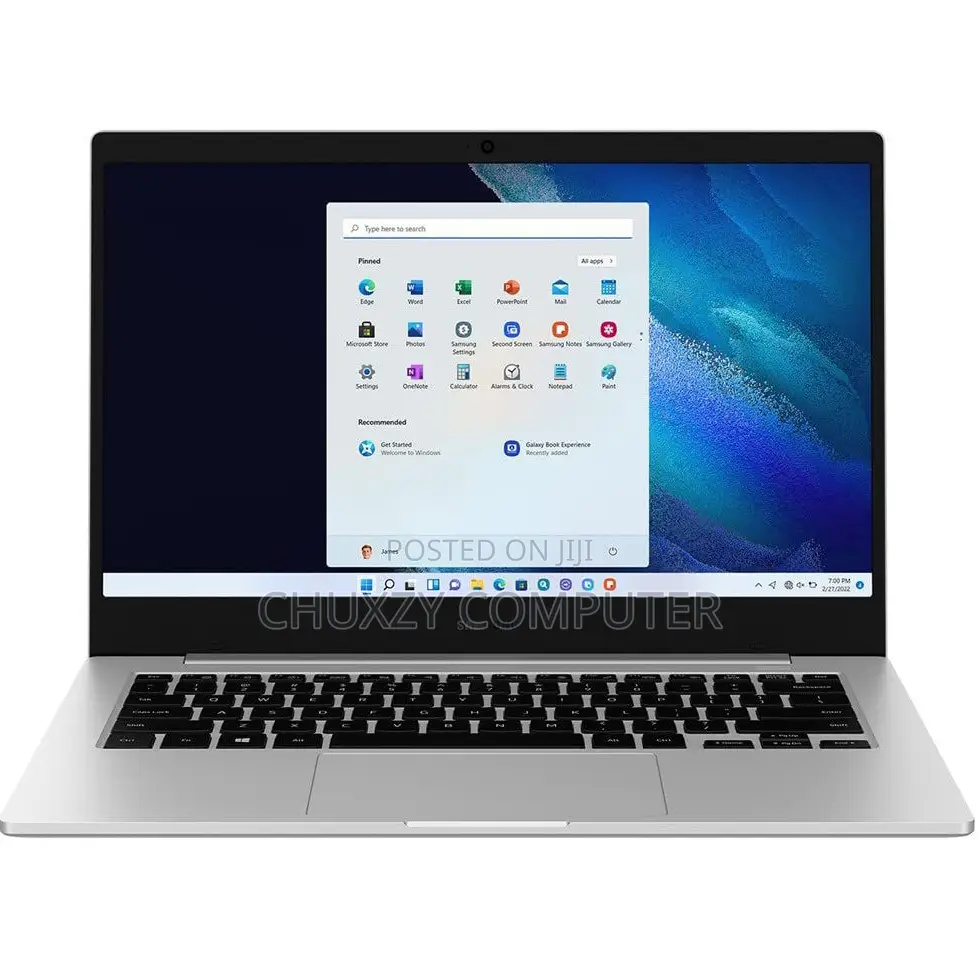 New Laptop Samsung NP540U3C 8GB Qualcomm Snapdragon X Plus SSD 256GB