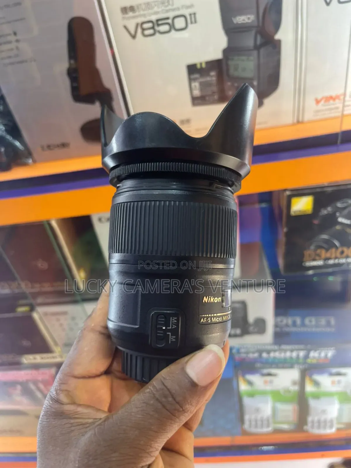 Nikon 60mm Lens