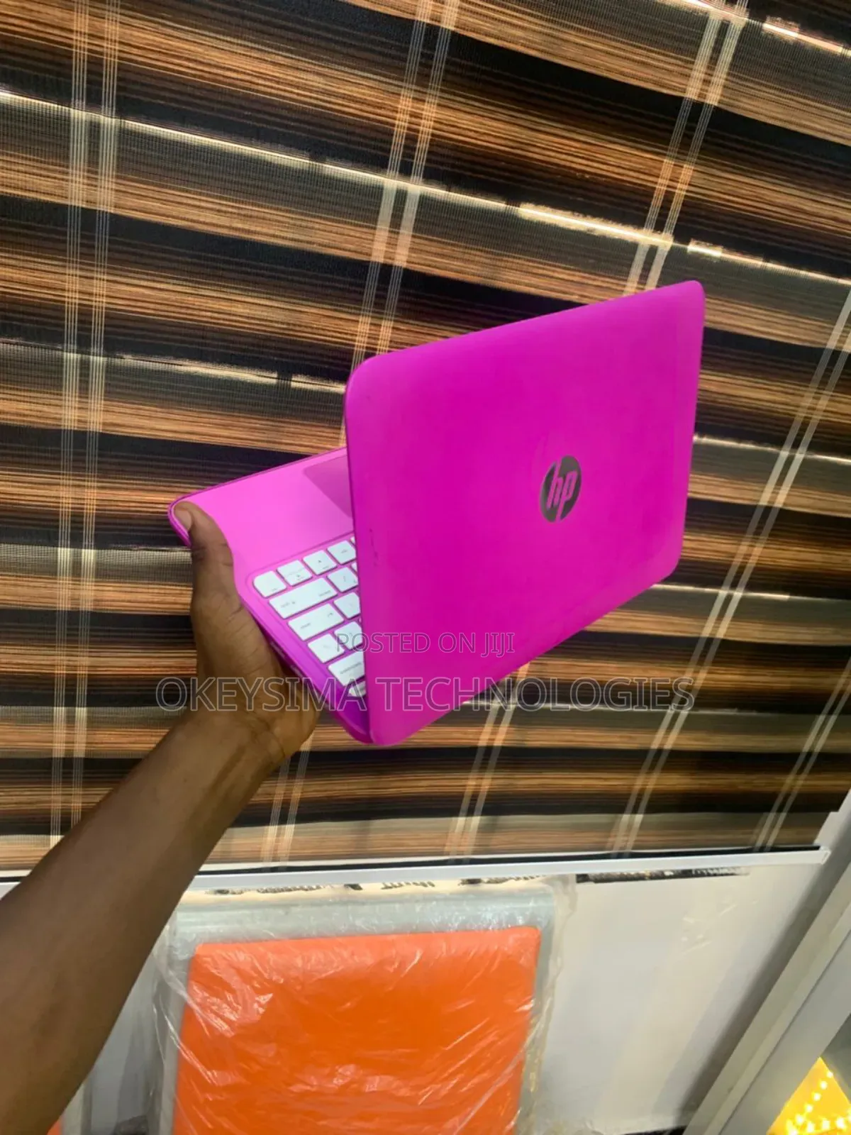 Laptop HP Stream 11 2GB Intel Atom SSD 32GB