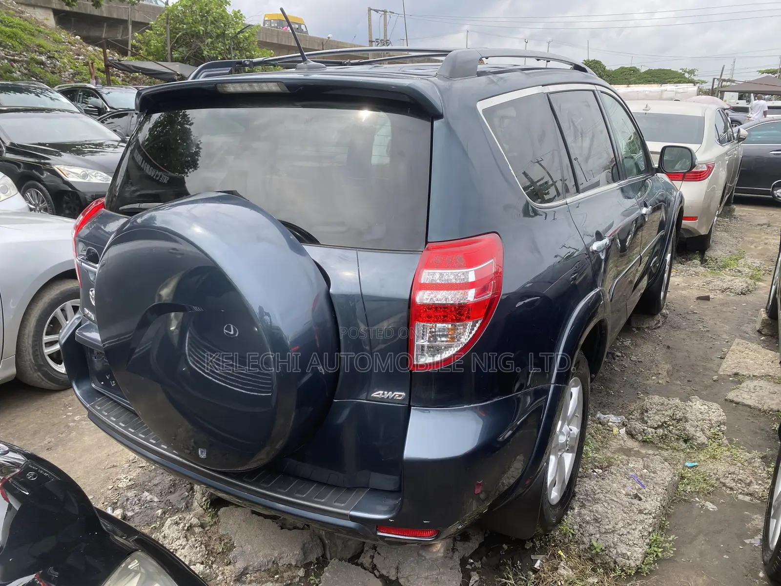 Toyota RAV4 3.5 4x4 2010 Gray