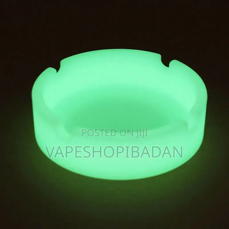Round Silicone Glow in the Dark Ashtray