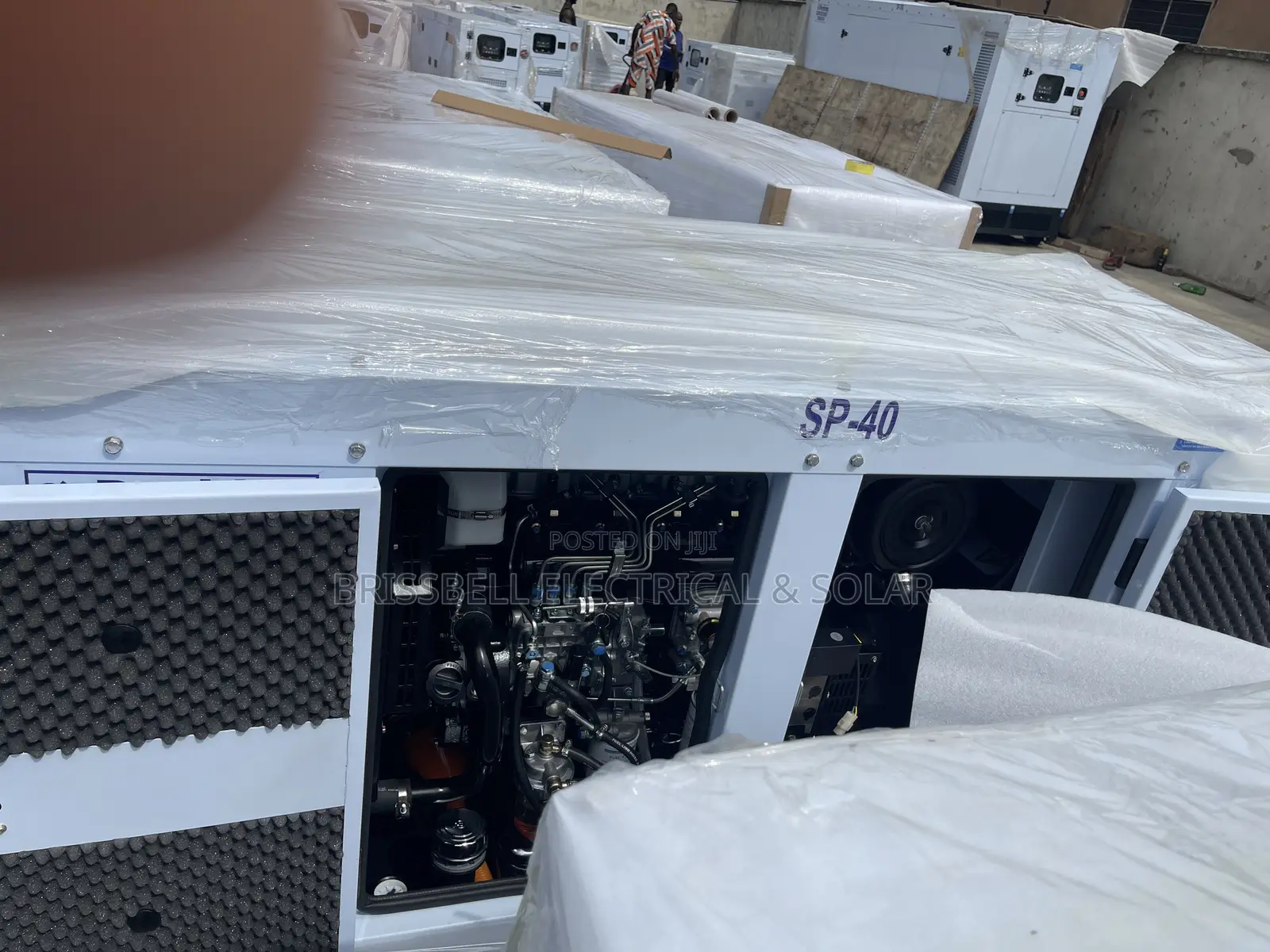 Original England Perkins Soundproof Diesel Generator 40kva