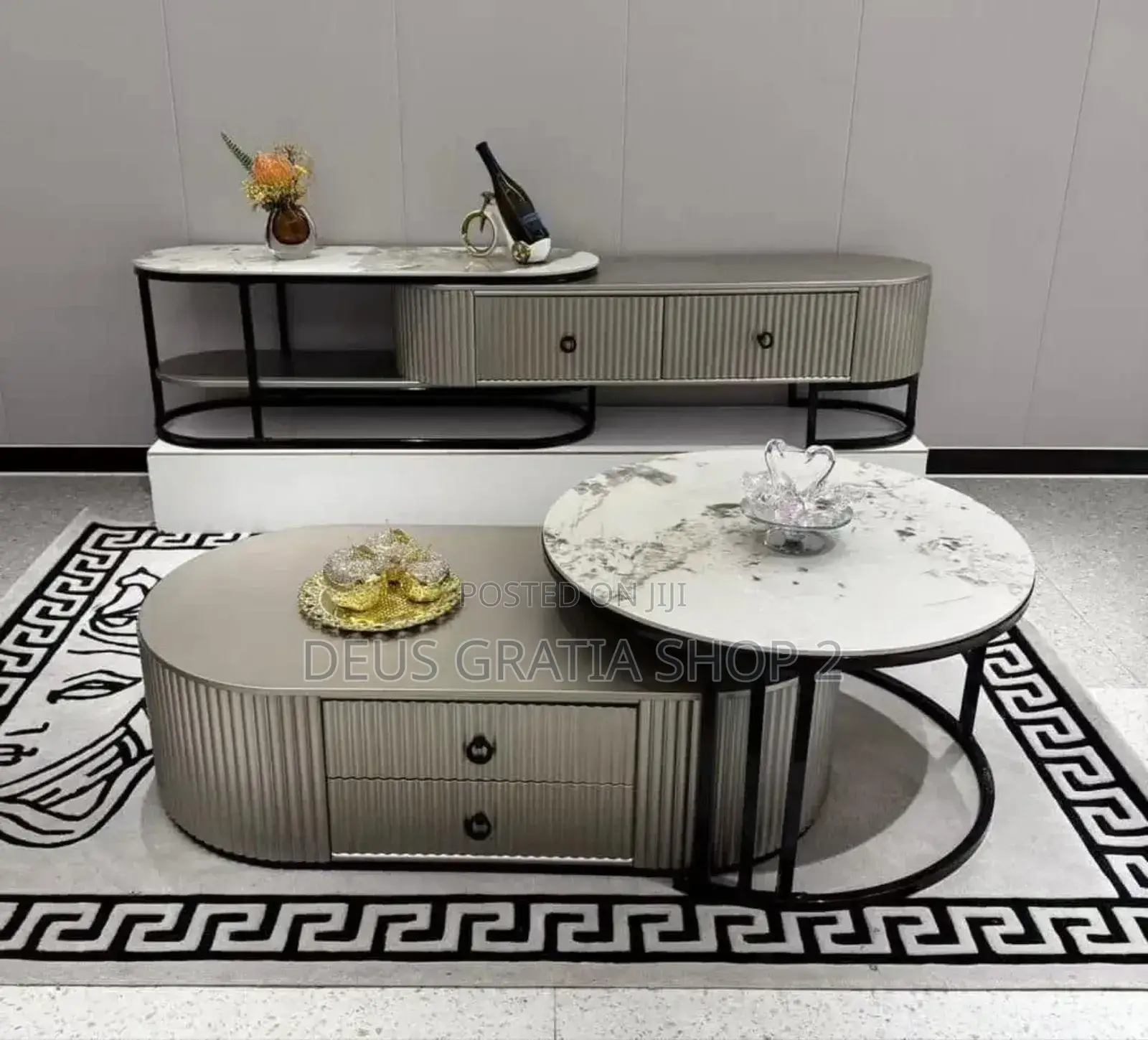 High Quality Centre Table and Tv Stand