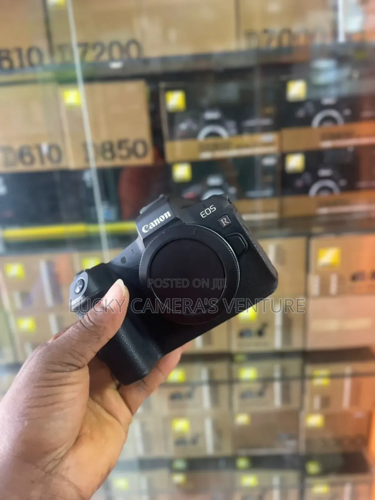 Canon Eos R Brandnew