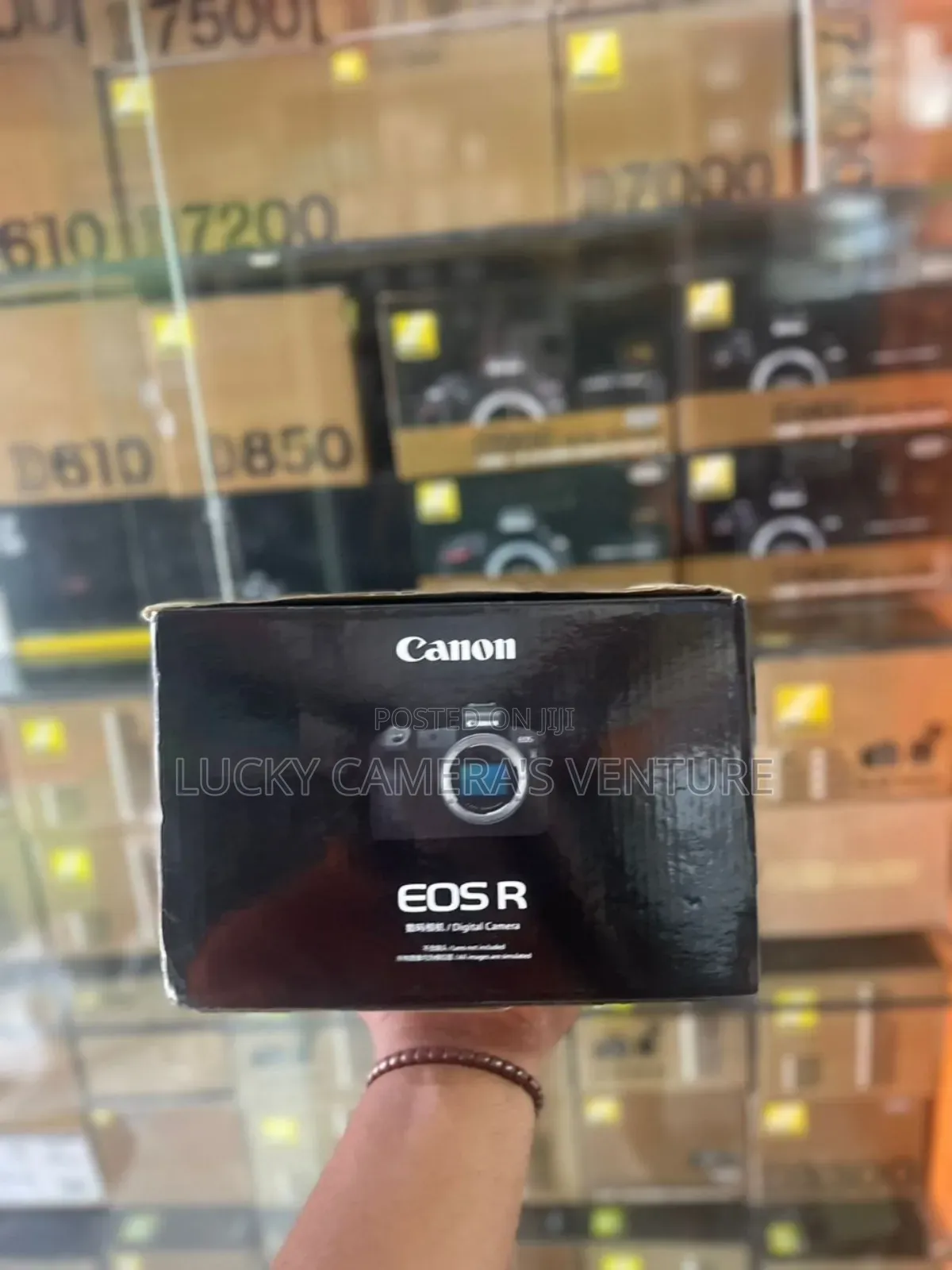Canon Eos R Brandnew