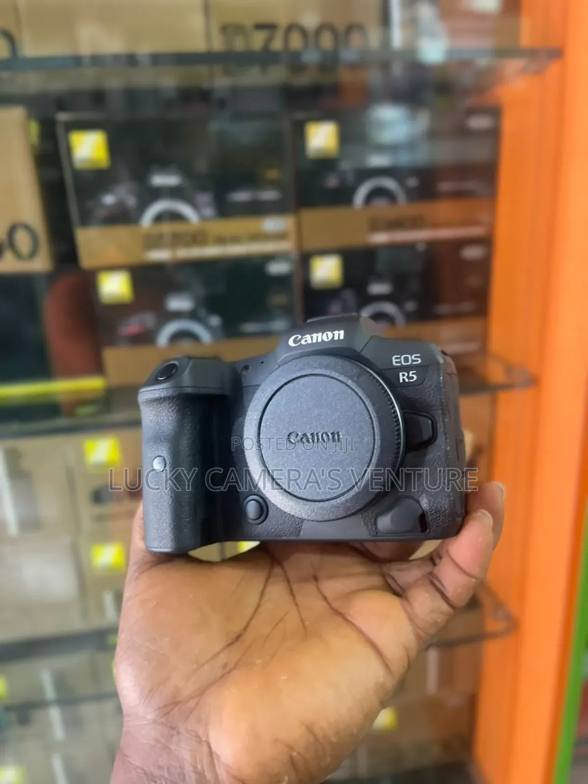 Canon Eos R5