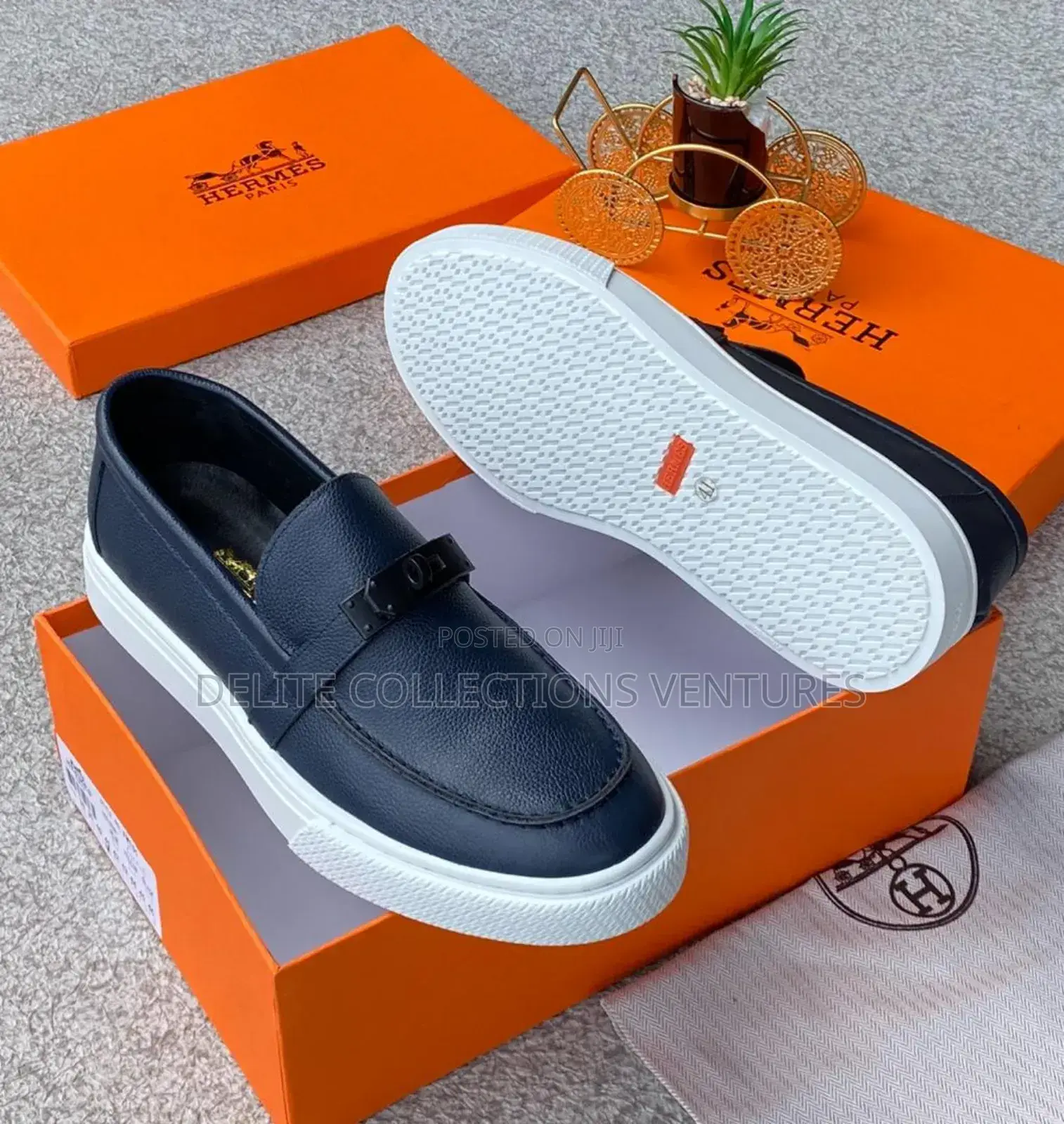 New in Hermes Paris Luxury Designer Chocks 2 Luxury Colors