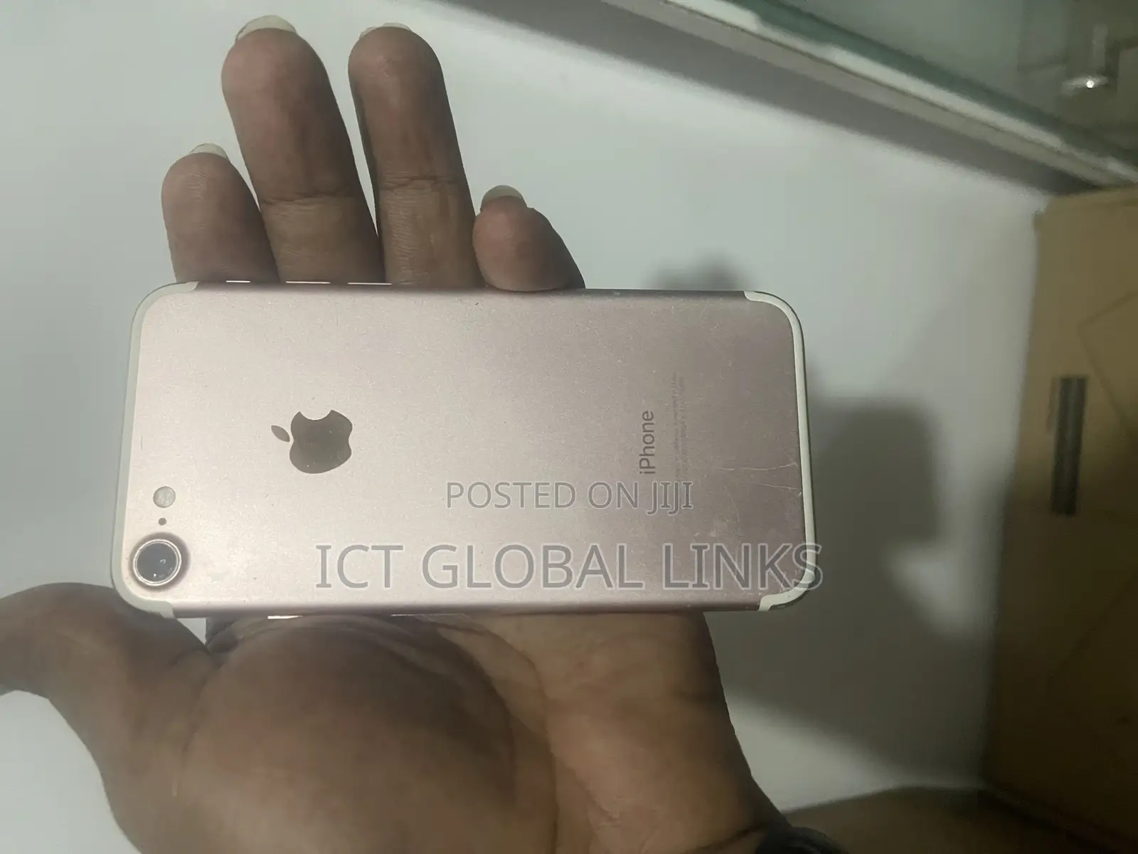 Apple iPhone 7 32 GB Gold