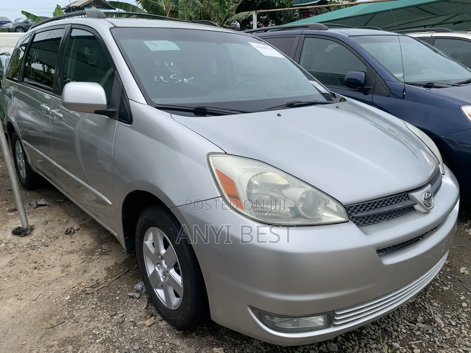Toyota Sienna 2005 Silver