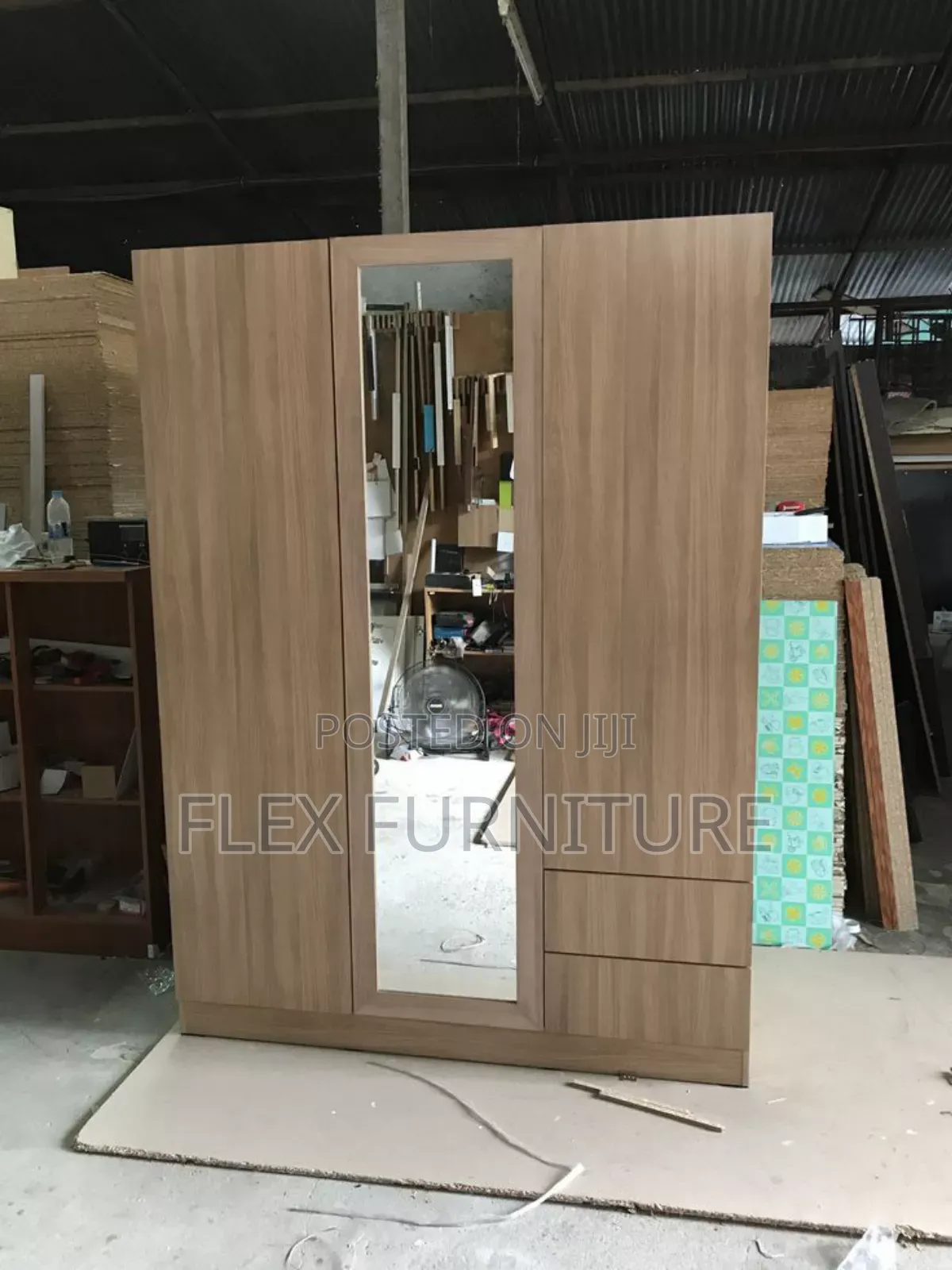 Wardrobe With Mirror