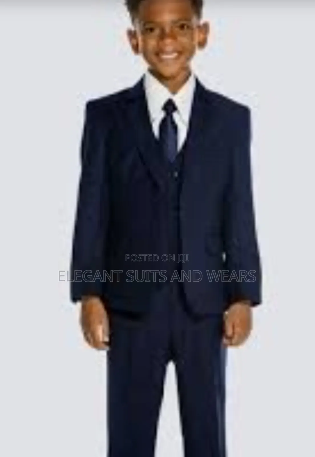Graduation Suits for Boys With Shirt and Bowtie