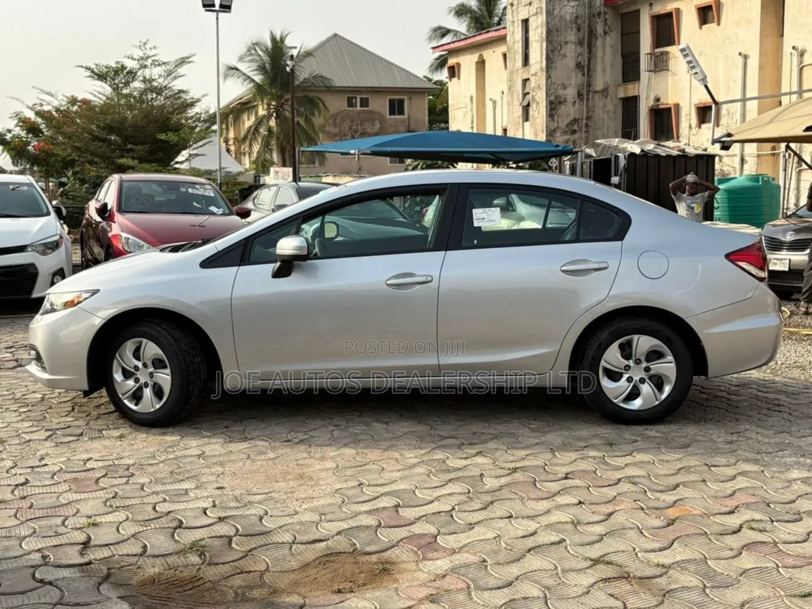 Honda Civic LX 4dr Sedan (1.8L 4cyl 5M) 2015 Silver