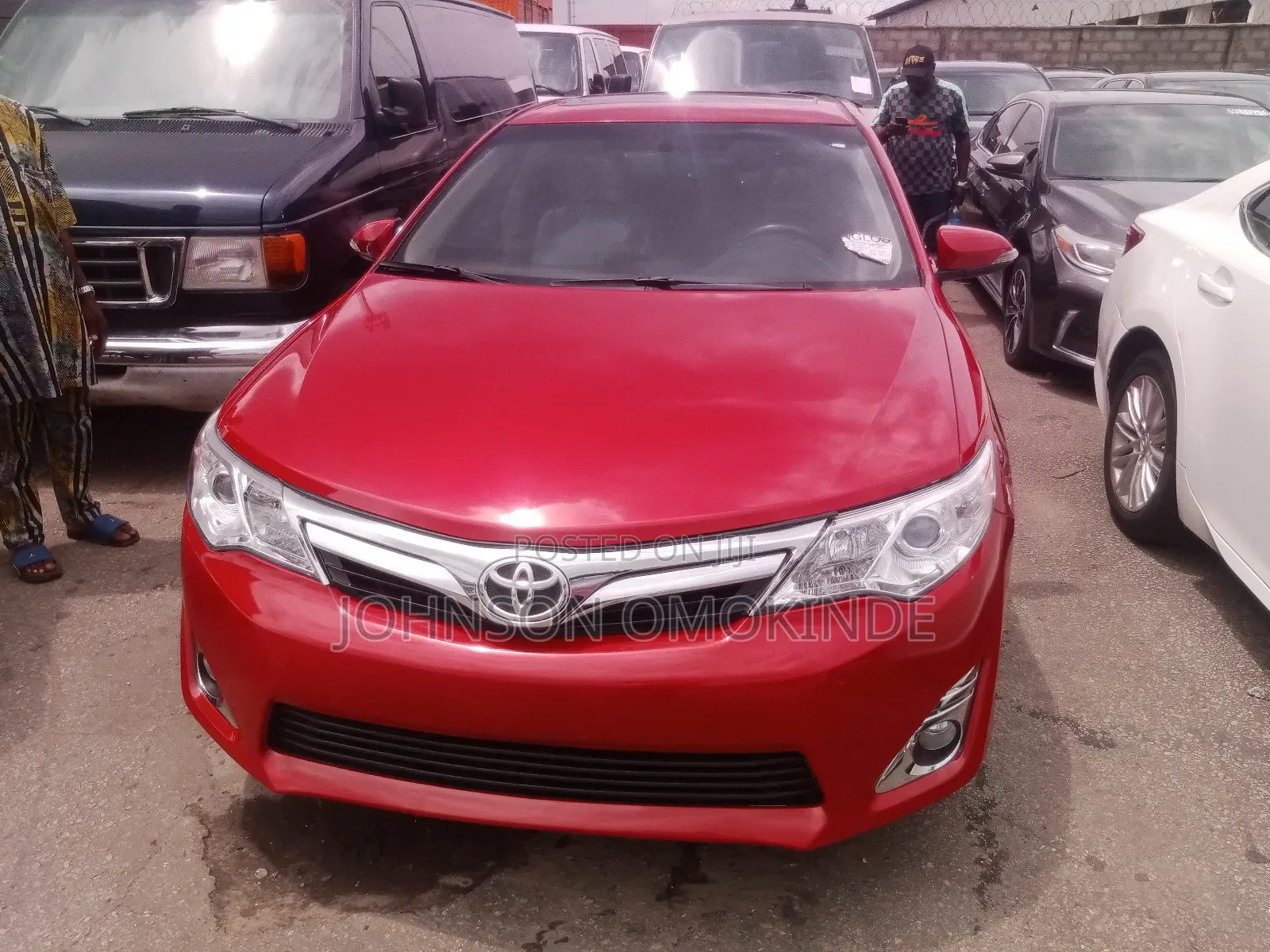 Toyota Camry XLE 4dr Sedan (2.5L 4cyl 6A) 2014 Red