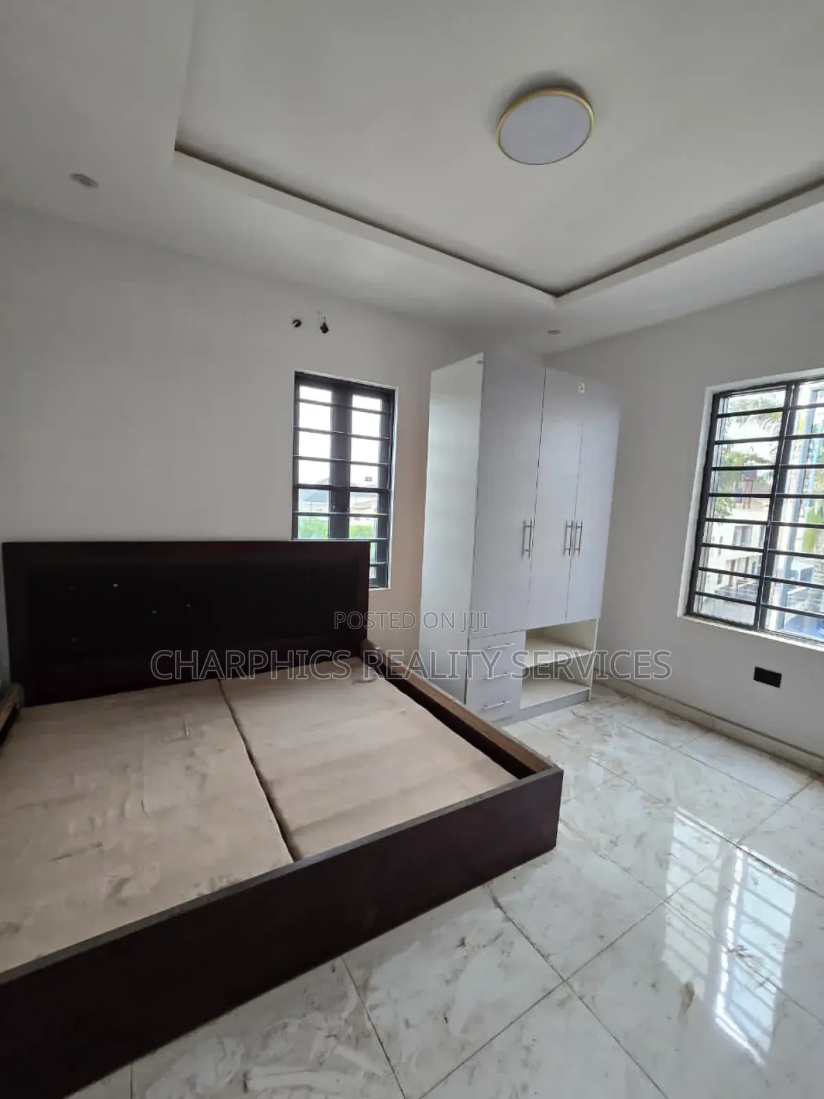 3bdrm House in Magodo for sale