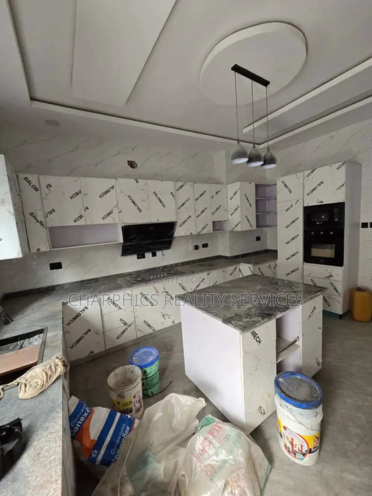 5bdrm Duplex in Magodo for sale