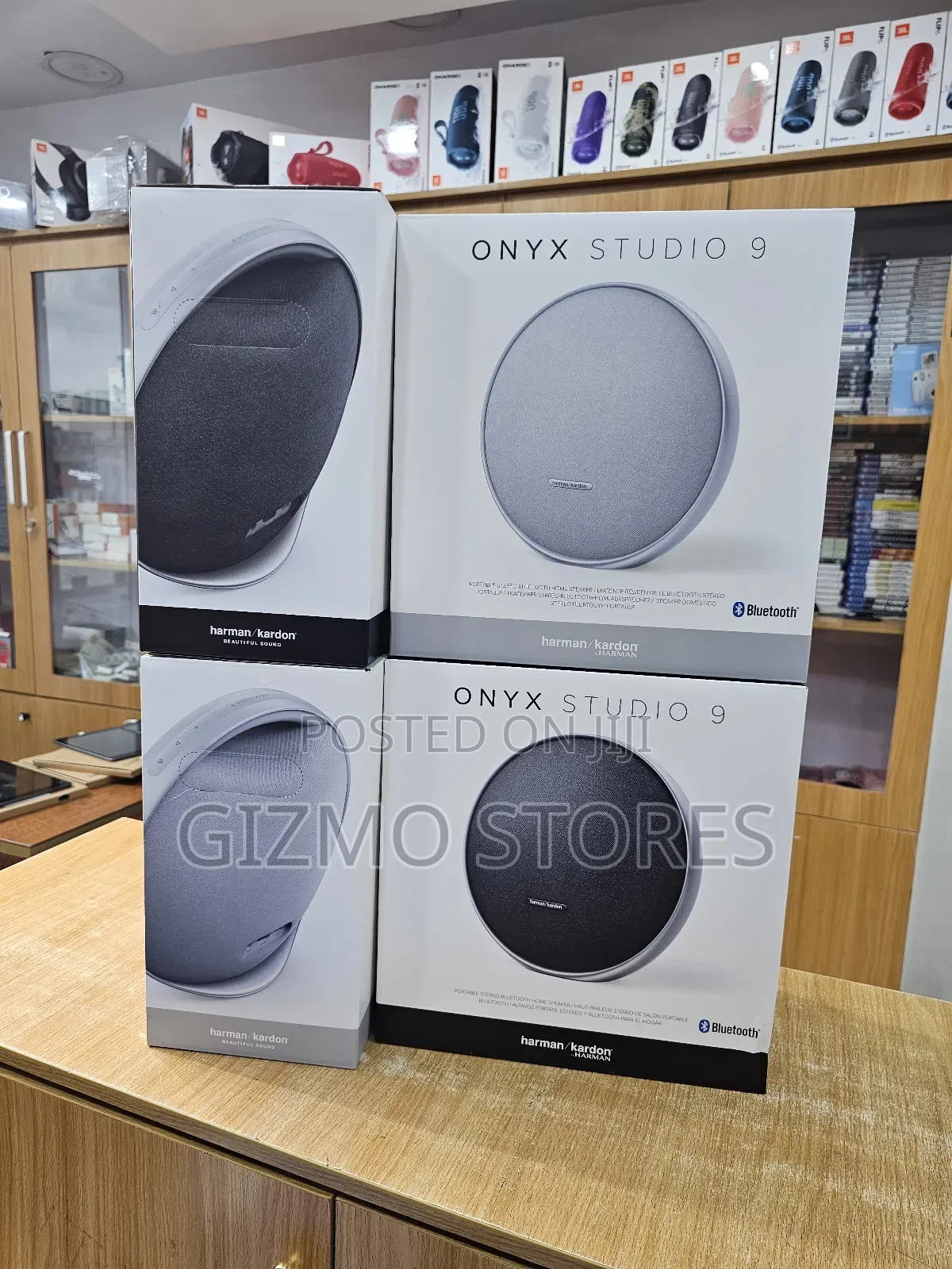 Onyx Stidio 9