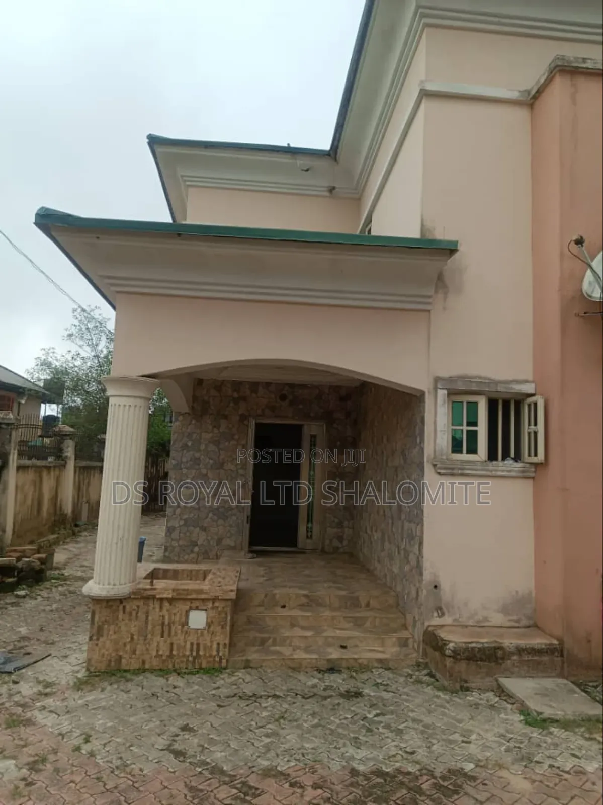 7bdrm Duplex in Benin City for sale