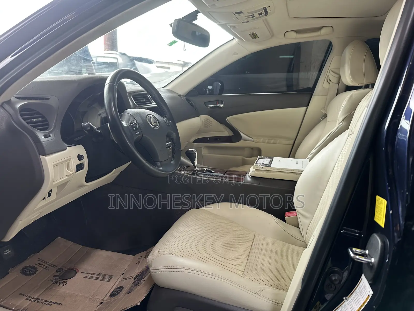 Lexus IS 250 2010 Blue