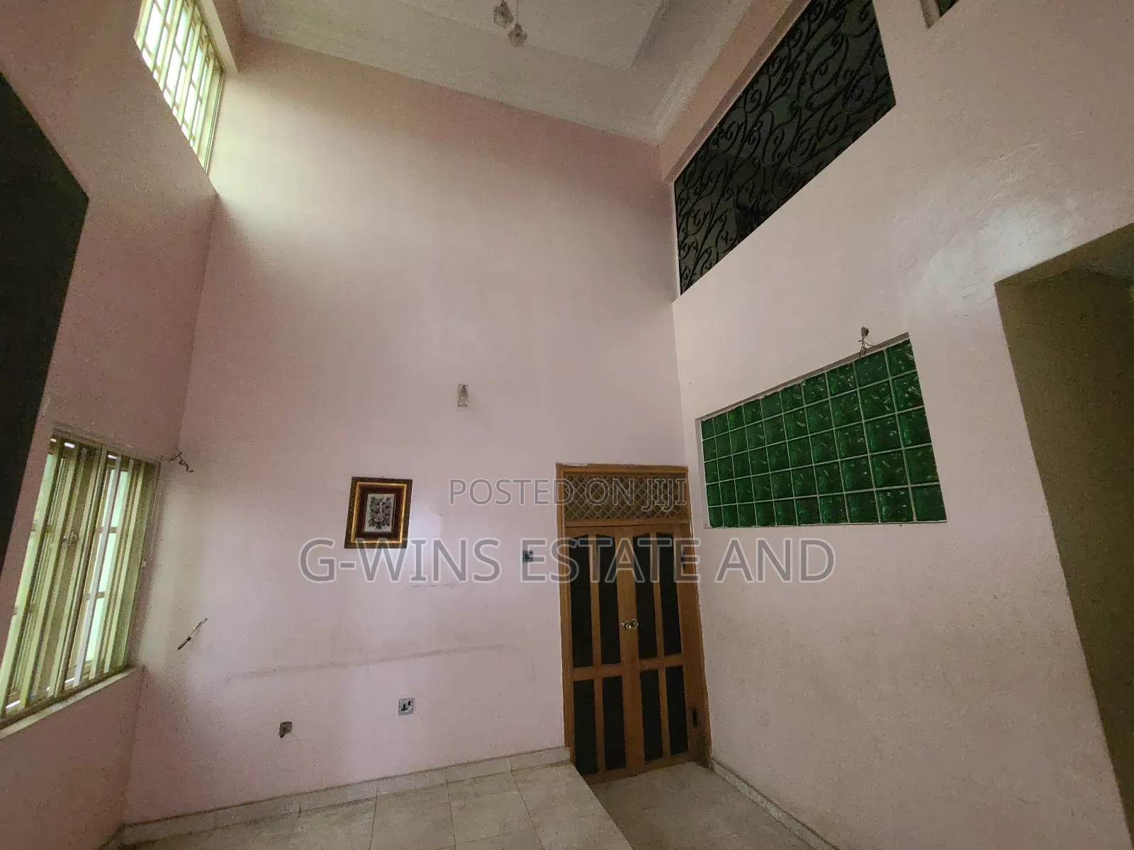 7bdrm Duplex in Mtn Mast Ugbor Gra, Benin City for sale