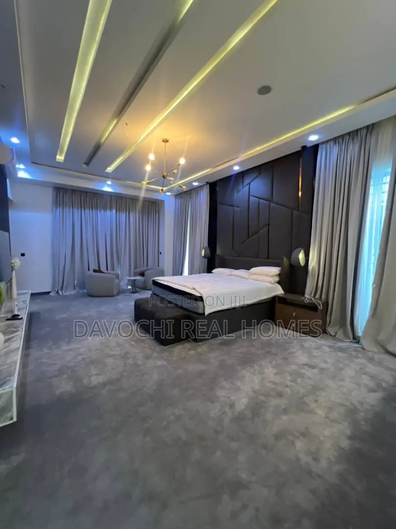 Furnished 5bdrm Duplex in Ikota for rent