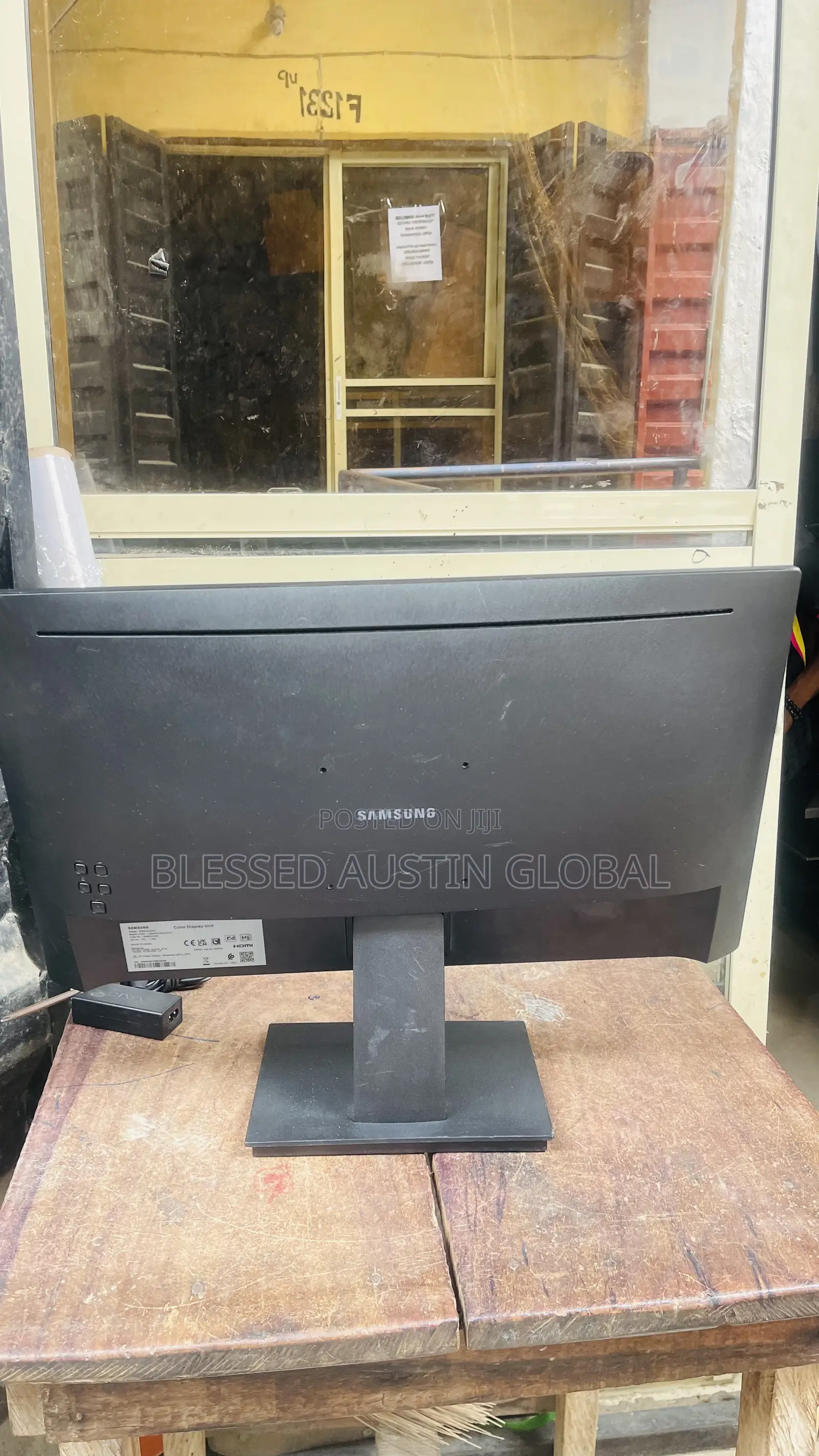 24 Inches Samsung Monitor