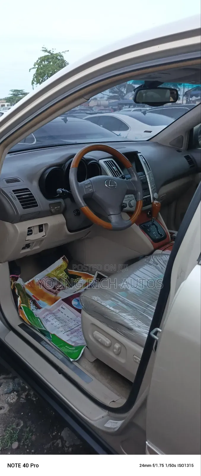 Lexus RX 2006 Gold