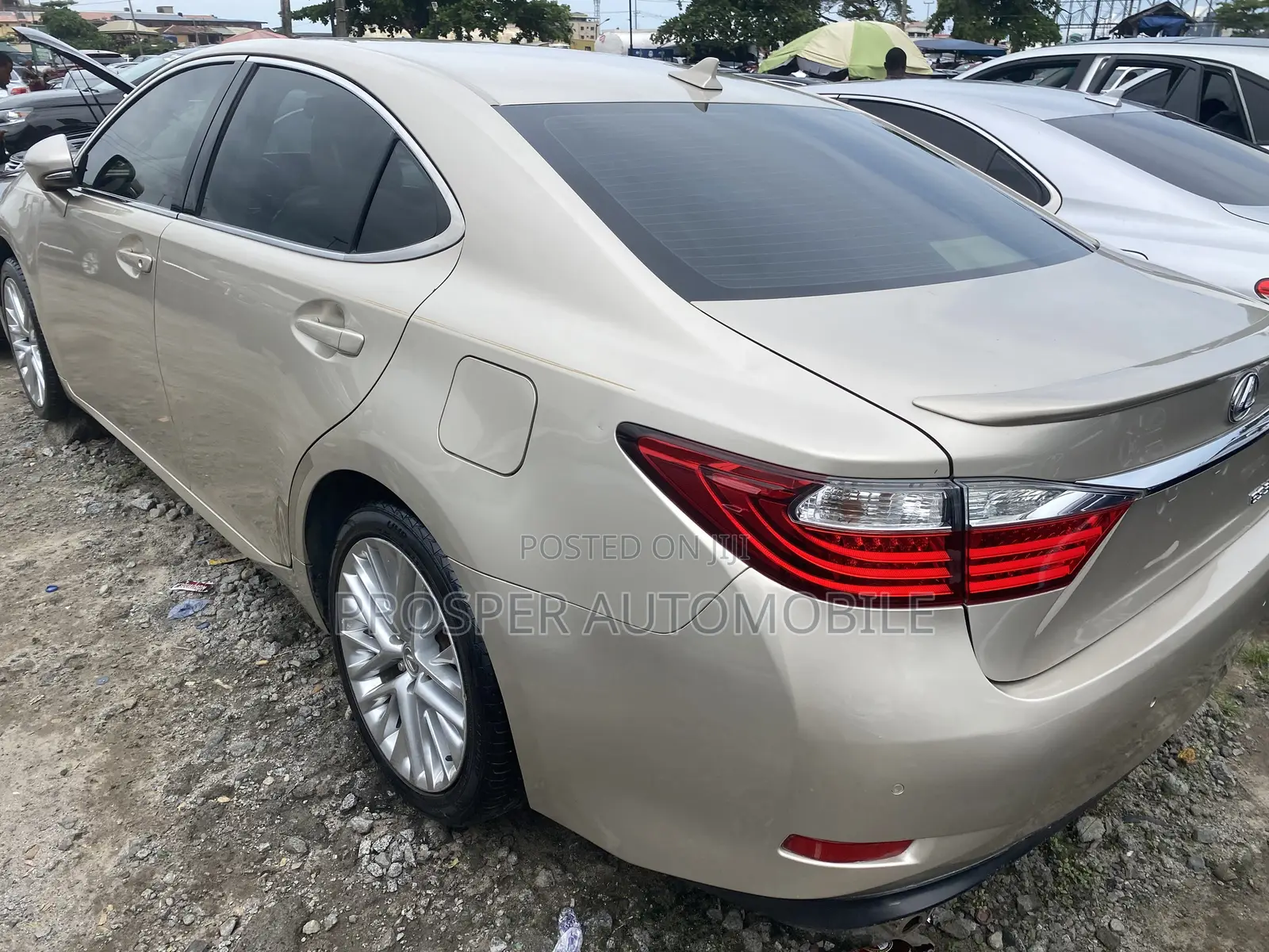 Lexus ES 350 FWD 2013 Gold