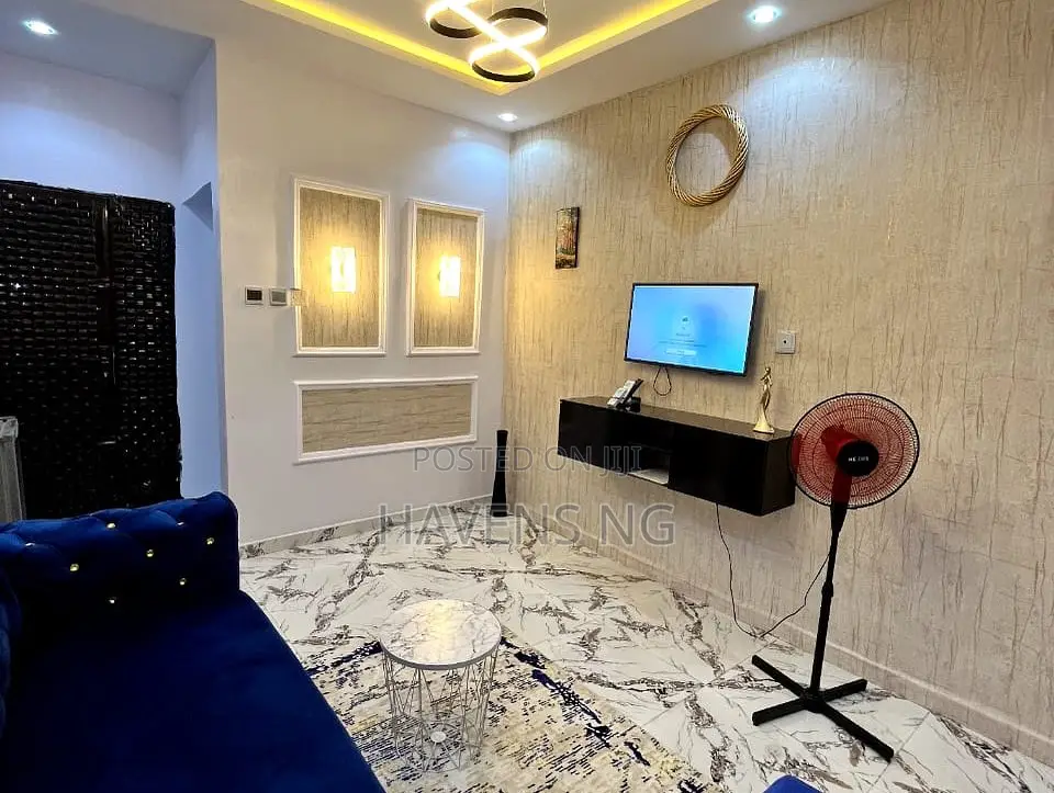 Fully Serviced 1-Bedroom Apartment for Short Stay
