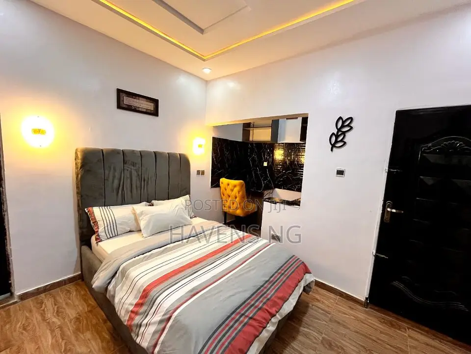 Modern 1-Bedroom Apartment for Short Stay