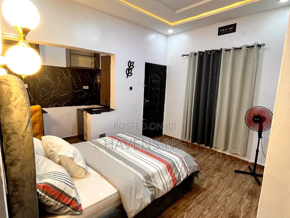 Modern 1-Bedroom Apartment for Short Stay