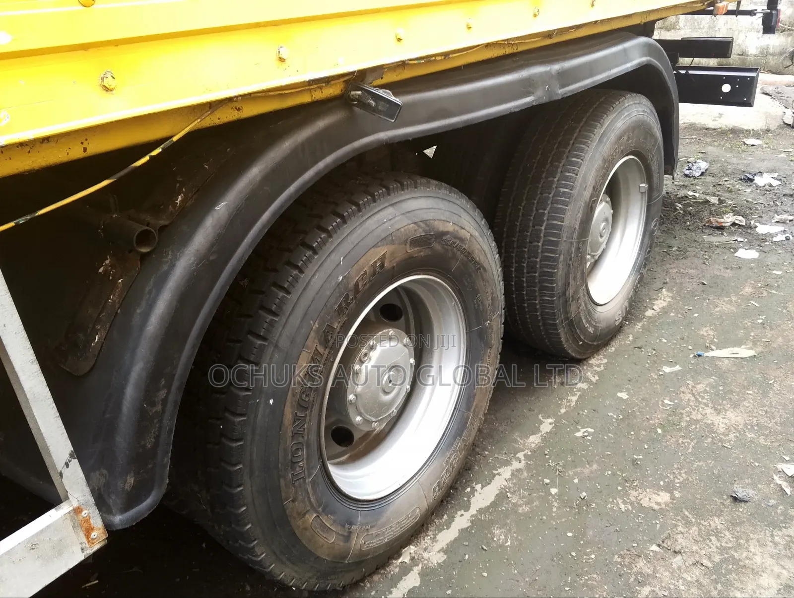 Heavy Duty Truck