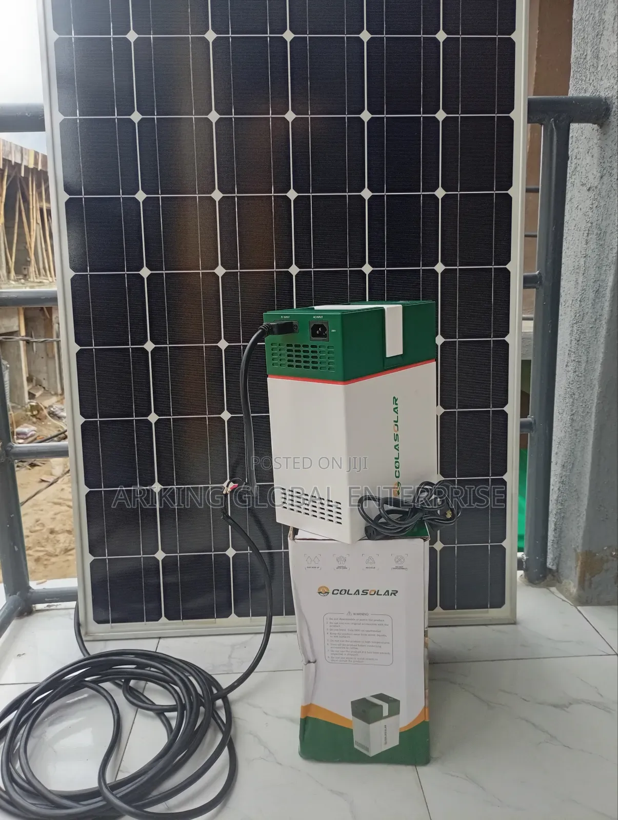 All in One 1kwh Cola Solar Power Generator