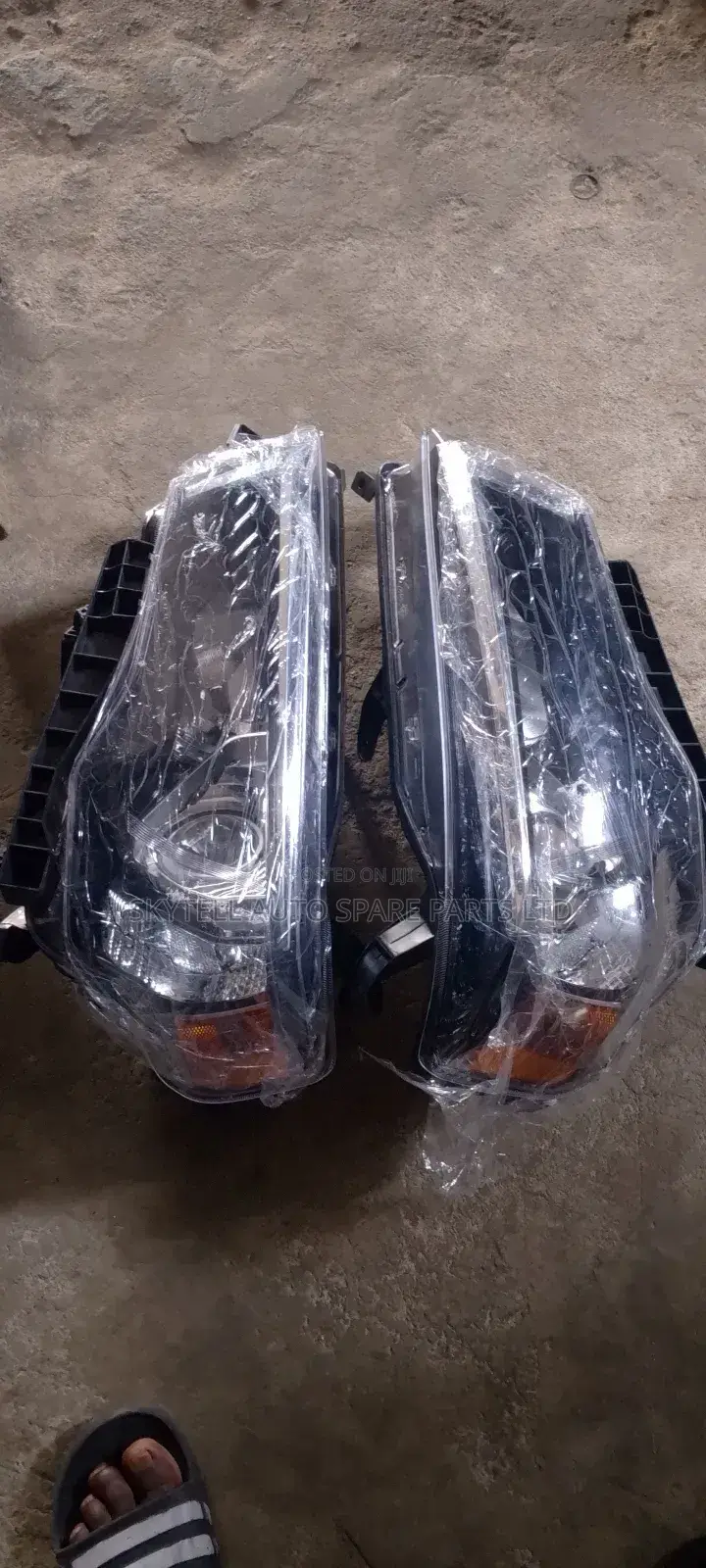 Set Of Head Light For 4runner 2016
