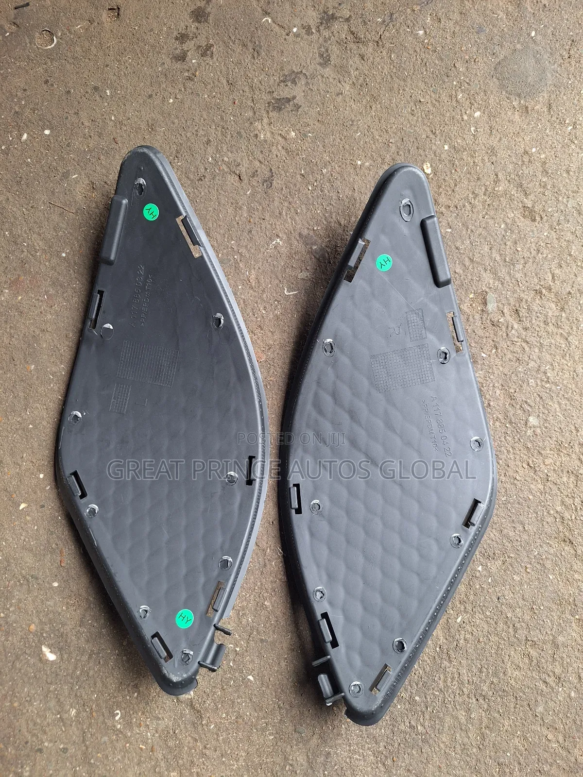 Bumper Fog Lamp Cover Cla250