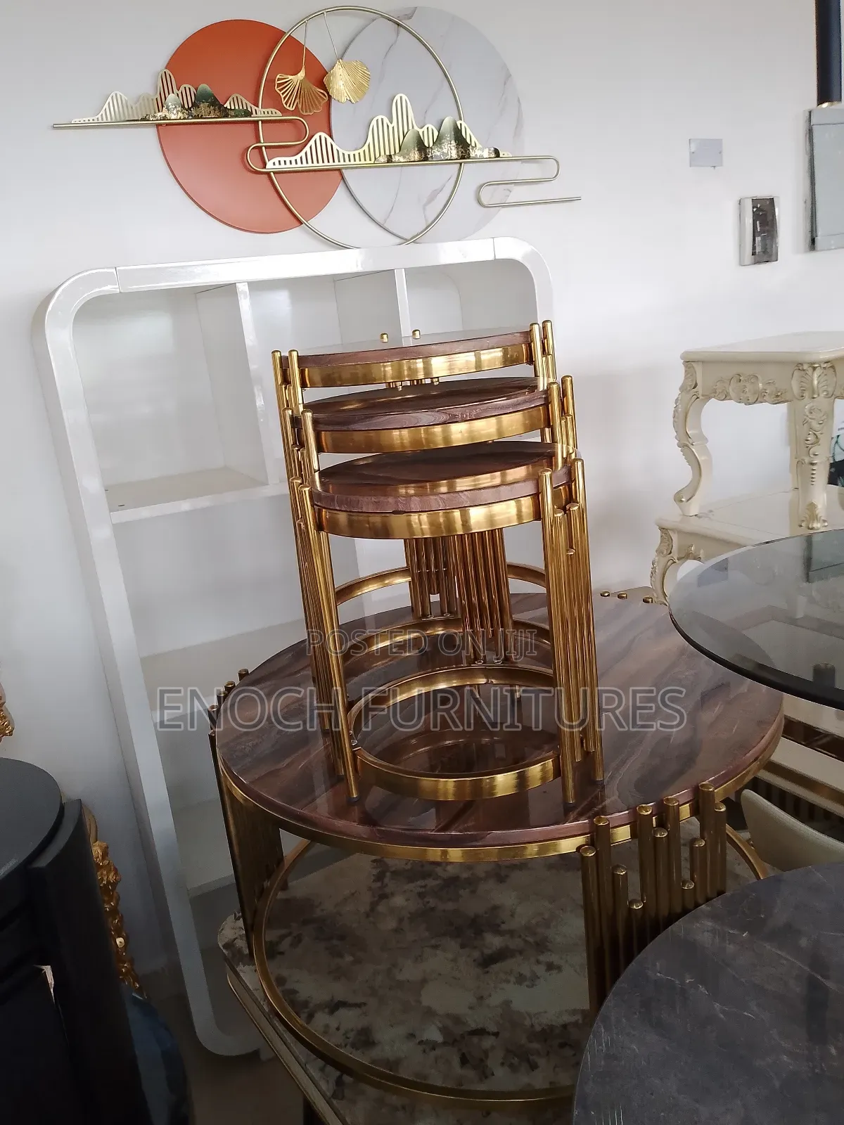 Set of Center Table With With Side Stools