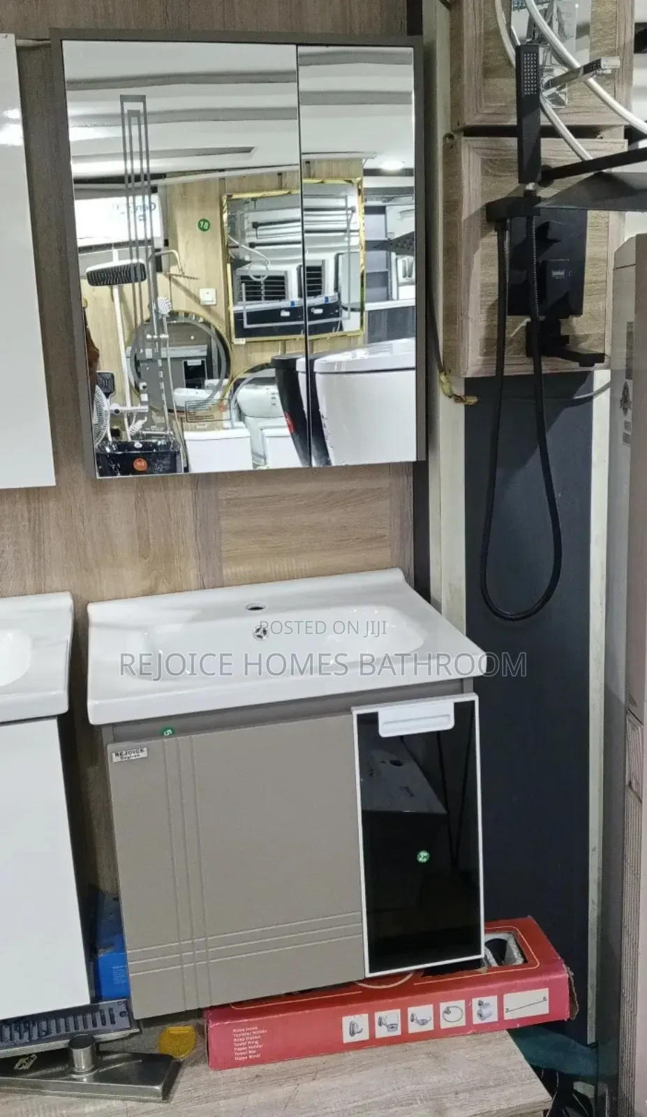 Luxury Bathroom Vanity With Led Mirror Under-Sink Cabinet