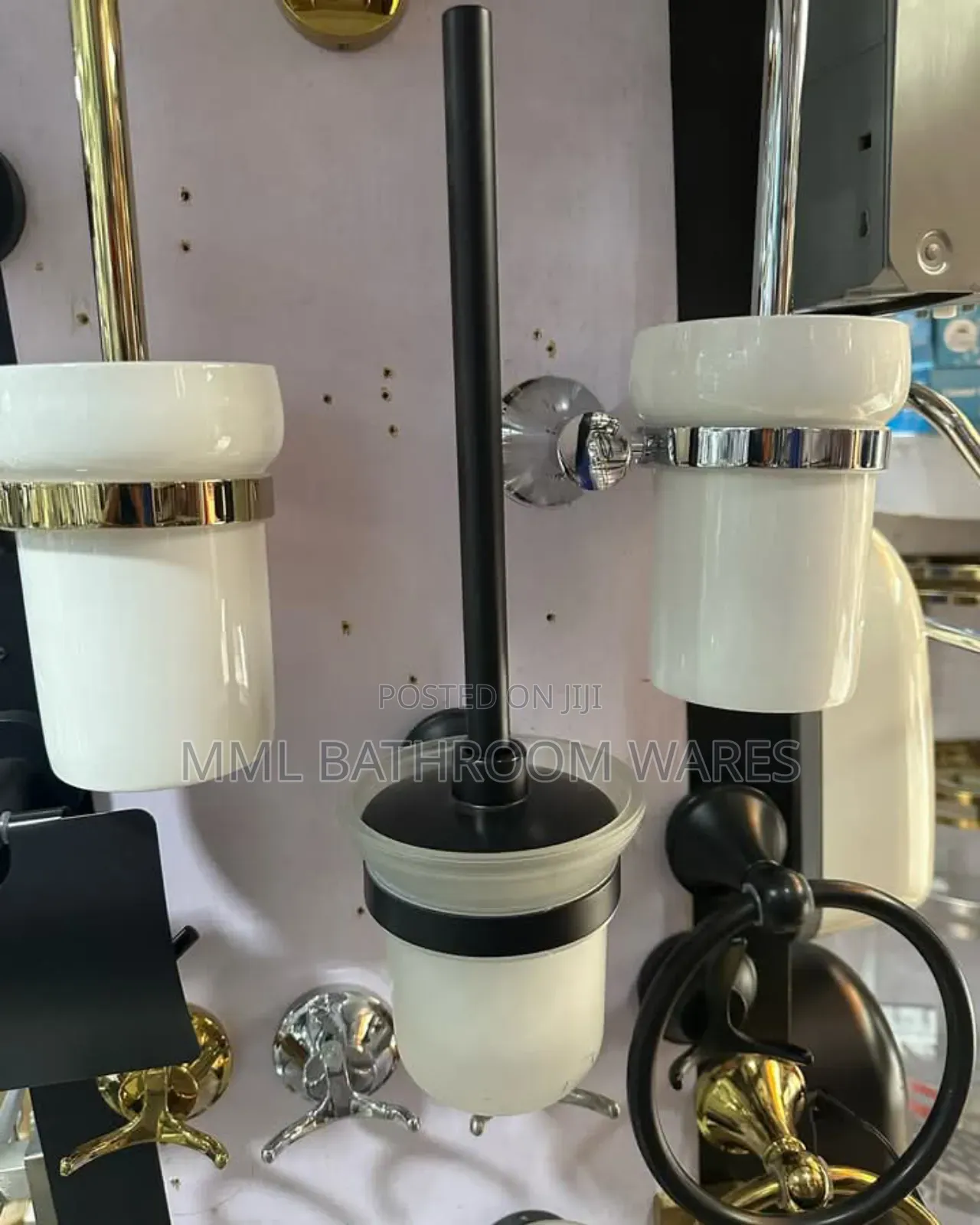 Wall Mounted Toilet Brush With White Frosted Base