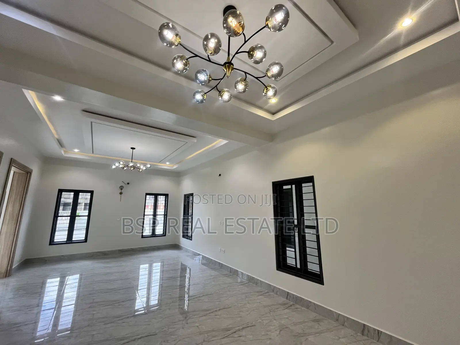 5bdrm Townhouse/Terrace in Kado for Sale