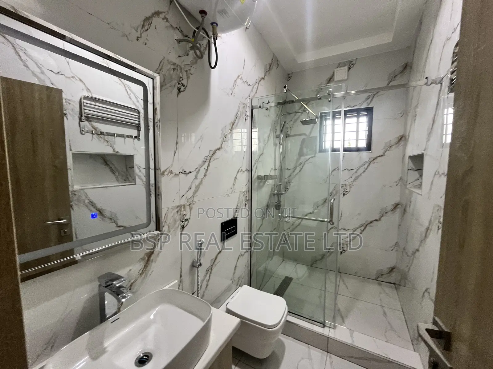 5bdrm Townhouse/Terrace in Kado for Sale