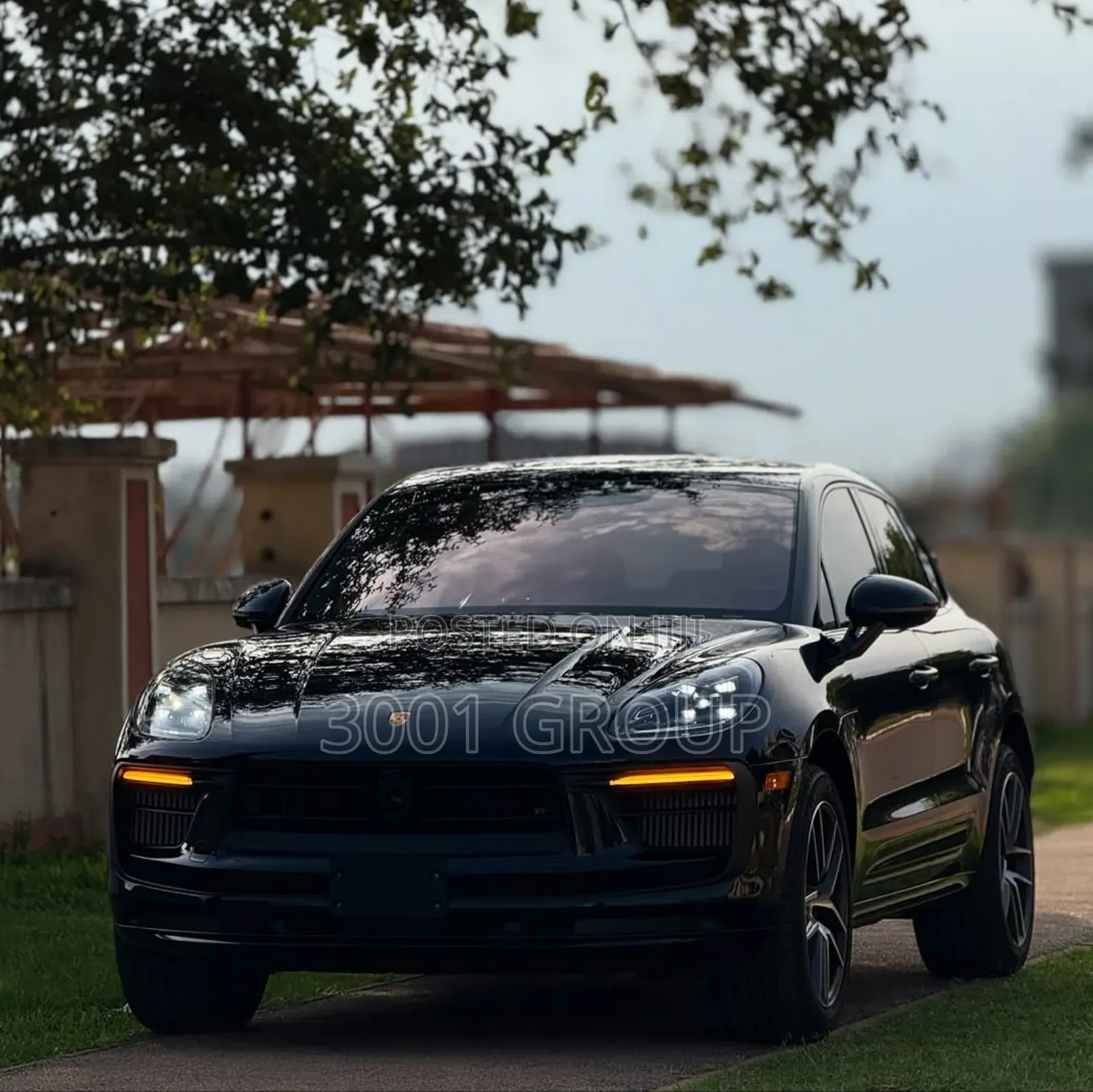 Porsche Macan 2024 Black