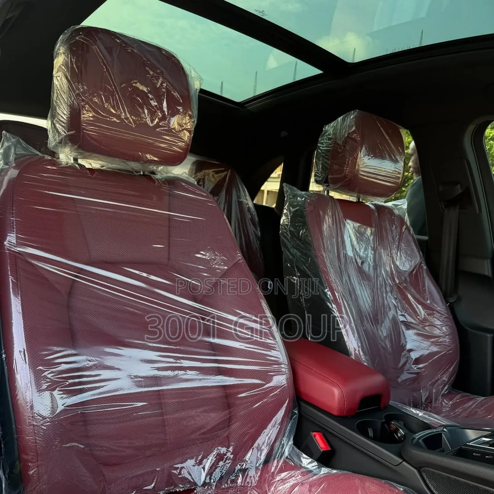 Porsche Macan 2024 Black