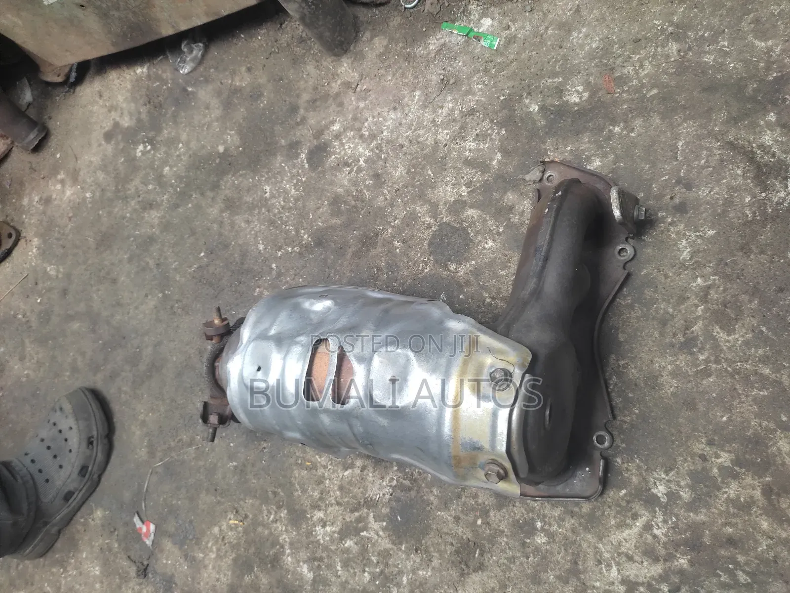Manifold Catalyst Toyota Camry Up Sensor 2012/2015 Model