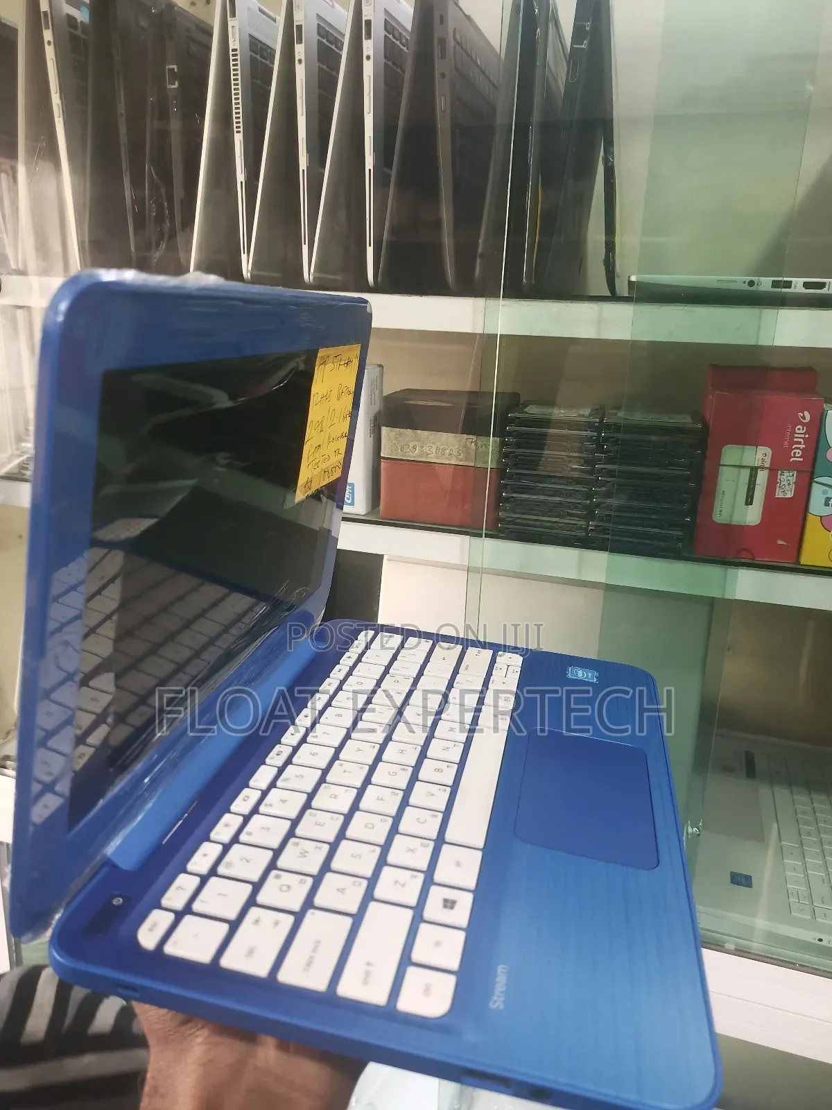 Laptop HP Stream 11 2GB Intel Celeron SSD 32GB