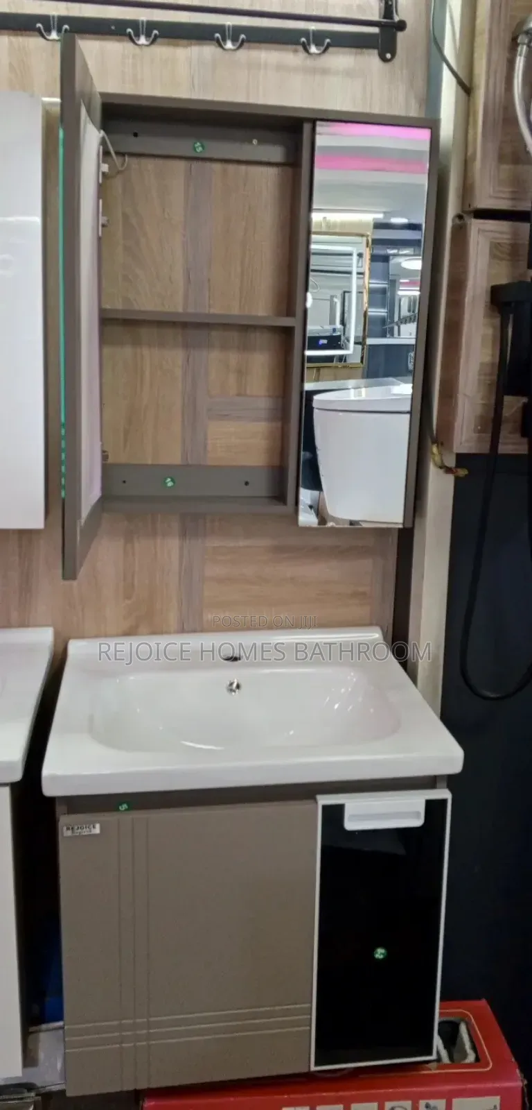 Luxury Bathroom Vanity With Led Mirror Under-Sink Cabinet
