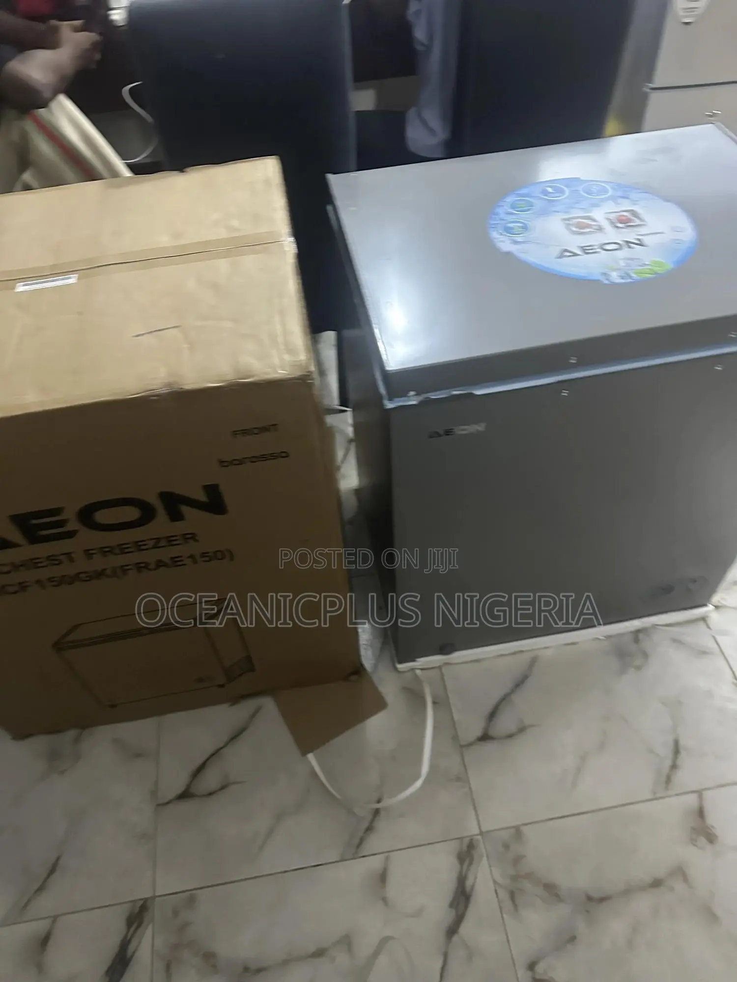 Aeon Coolvault 150-L Chest Freezer