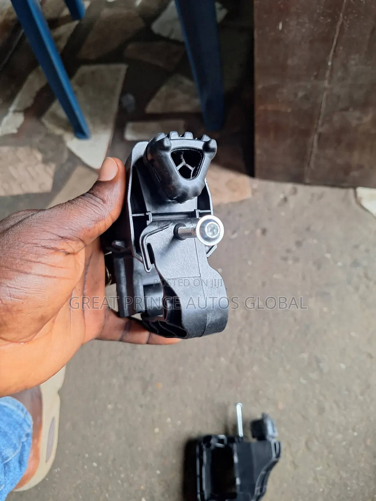Radiator Sitting Glc350 253
