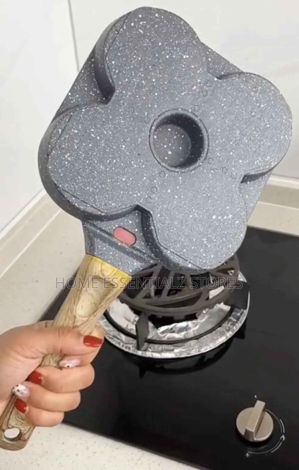 Non-Stick 4 Holes Frypan Pancakes Maker