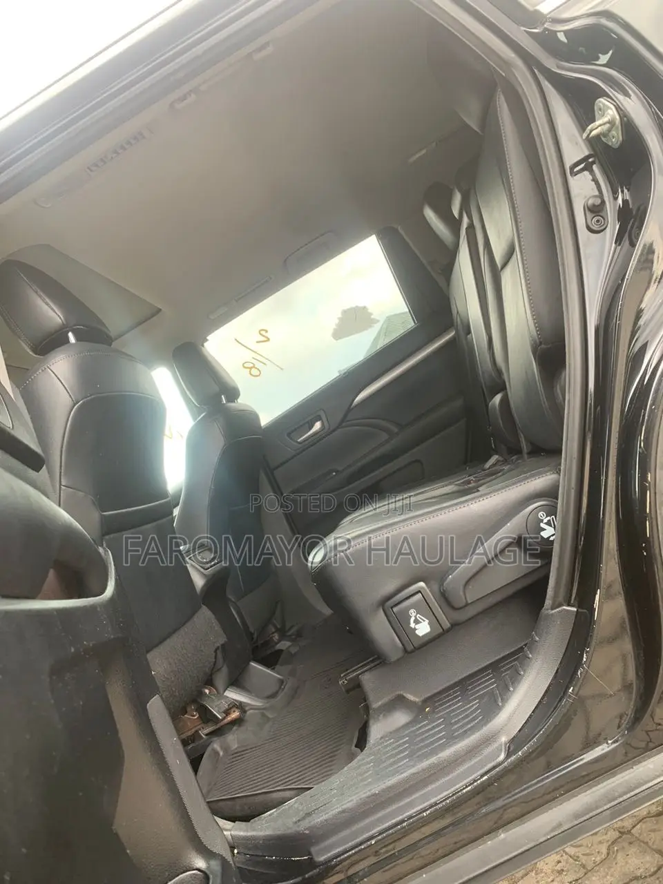 Toyota Highlander XLE 4x4 V6 (3.5L 6cyl 8A) 2018 Black