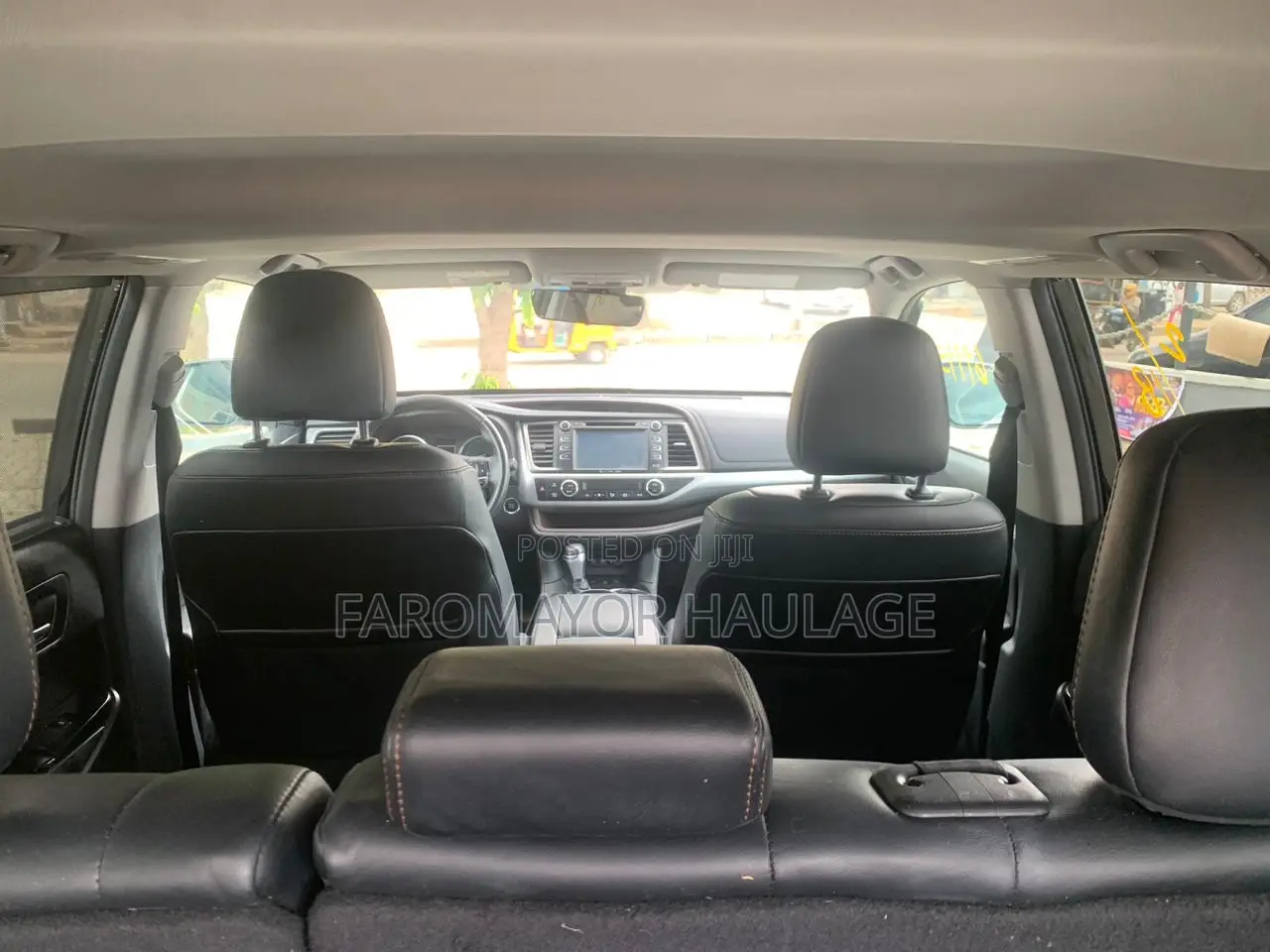Toyota Highlander XLE 4x4 V6 (3.5L 6cyl 8A) 2018 Black
